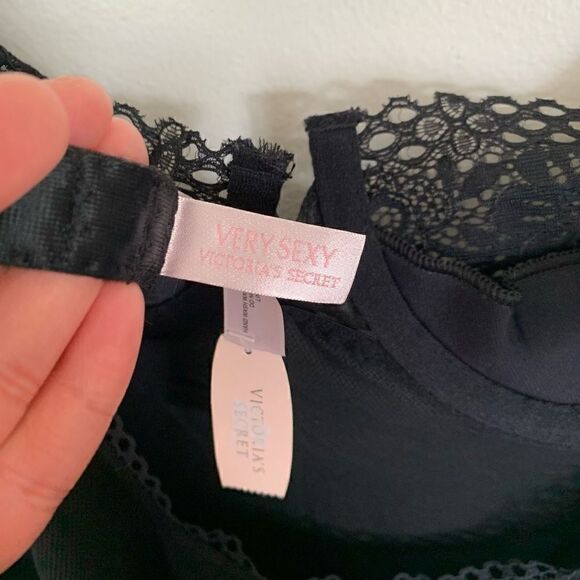 Victoria’s Secret Very Sexy black micro mesh stretch crochet lace bust camisole - Picture 11 of 13